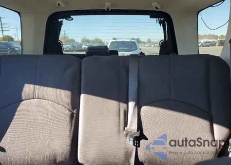 2010 Mazda Tribute I z USA, uszkodzony, nr VIN 4F2CY0C70AKM02556